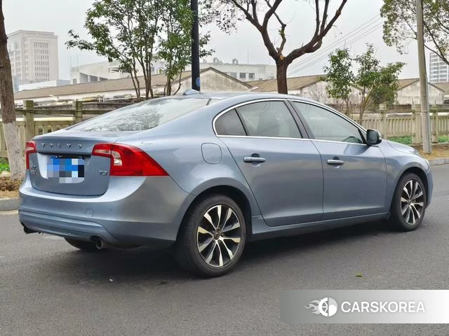 Volvo S60 2018 Синий из Китая, фото 6