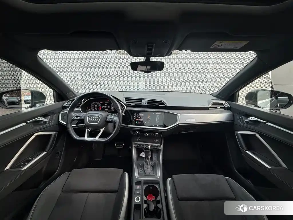Audi Q3 2022 Silver/gray из Китая, фото 6