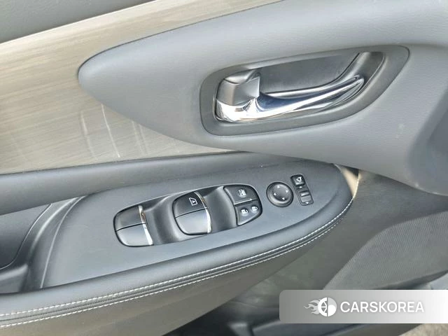 Nissan Loulan id 4254442 из Китая 26