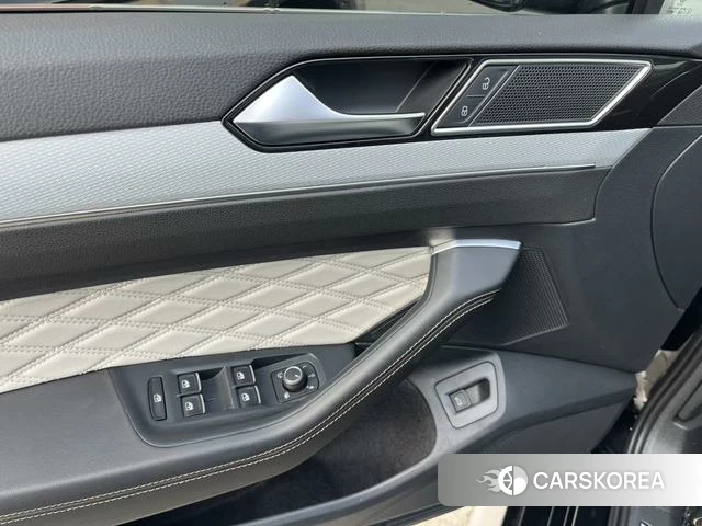 Volkswagen Magotan id 4353243 из Китая 22