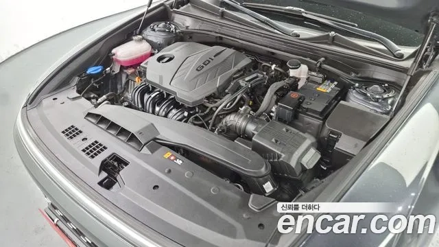 Hyundai Grandeur (GN7) id 2935067 из Кореи 16