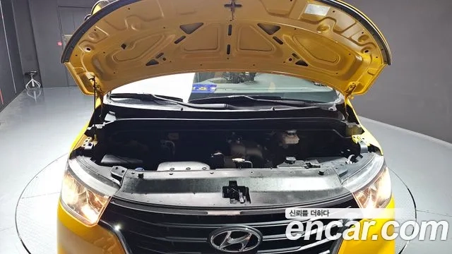 Hyundai The New Grand Starex id 2876742 из Кореи 16