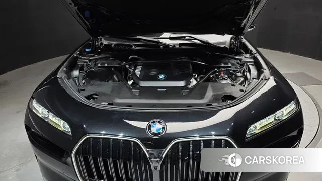 BMW 7 Series (G70) id 3544945 из Кореи 16