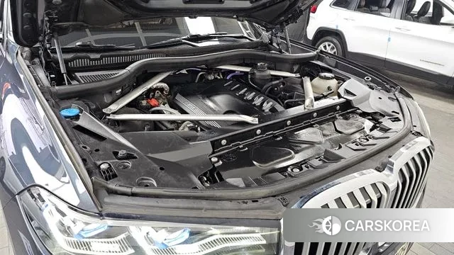 BMW X7 (G07) id 3654966 из Кореи 16