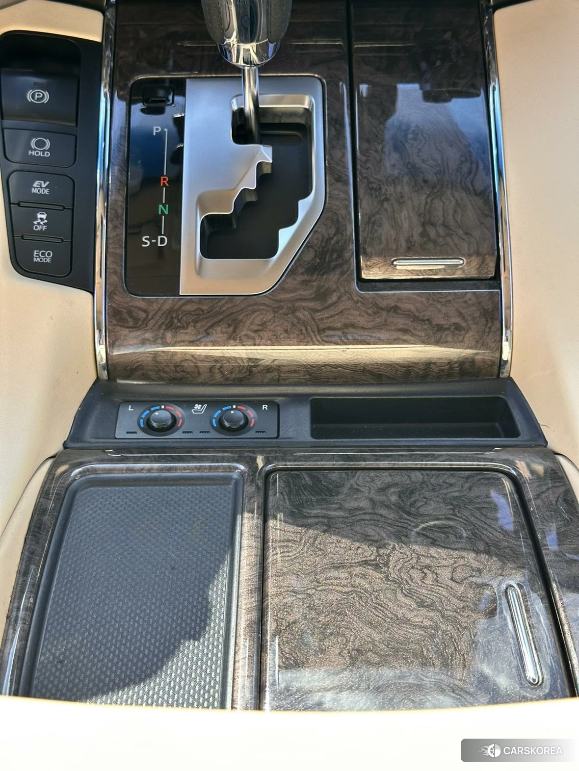 Toyota Wilfa id 4426601 из Китая 30
