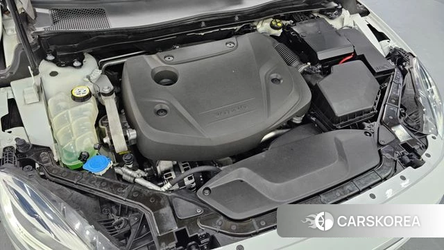 Volvo V40 Cross-Country id 3845415 из Кореи 16