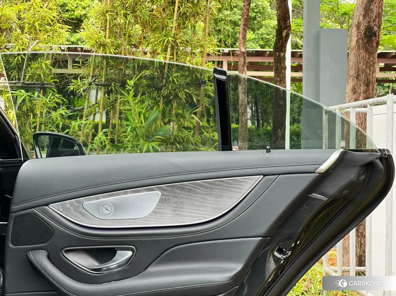 Mercedes-Benz CLS id 4486532 из Китая 9