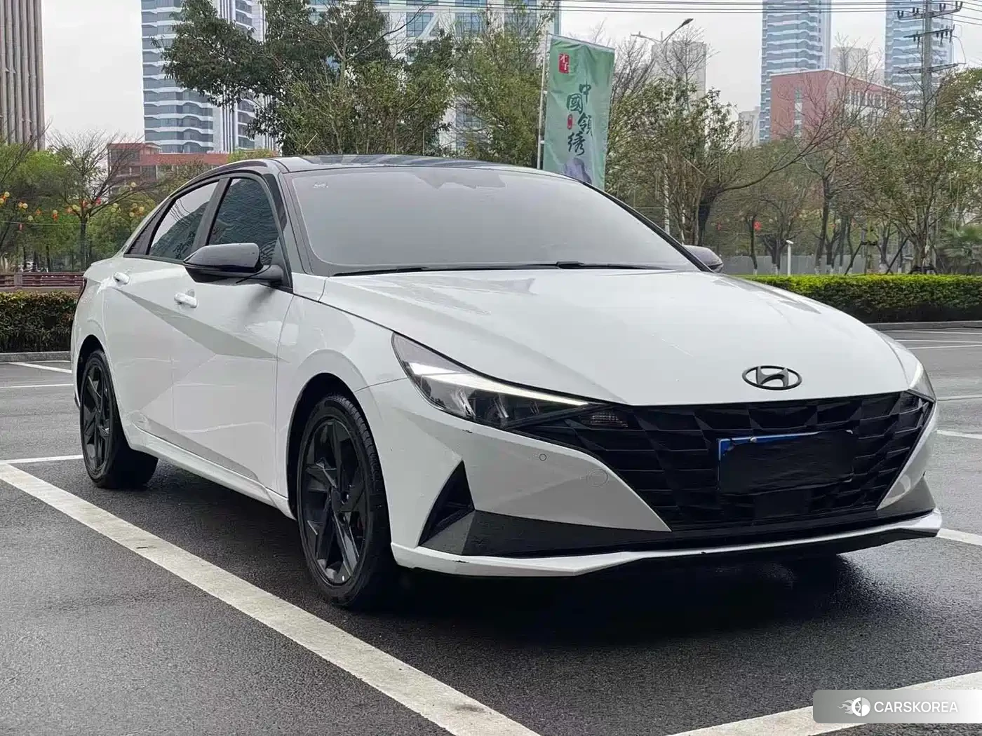 Hyundai Elantra 2022 Белый из Китая, фото 6