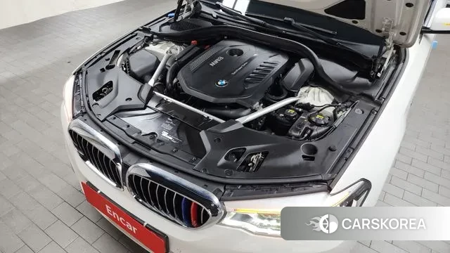 BMW 5 Series (G30) id 3000358 из Кореи 16