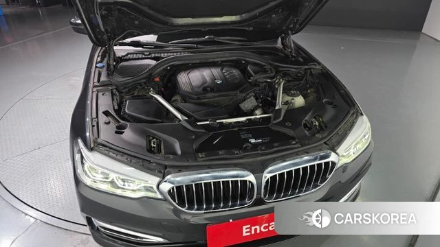 BMW 5 Series (G30) id 4416821 из Кореи 16