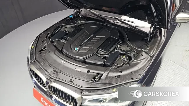 BMW 7 Series (G11) id 3459907 из Кореи 16