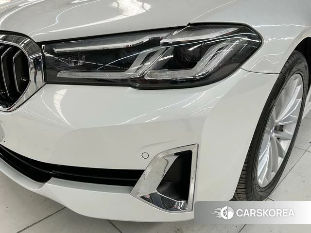 BMW 5 series PHEV id 4271231 из Китая 14