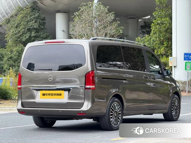 Mercedes-Benz V-class id 4222244 из Китая 18