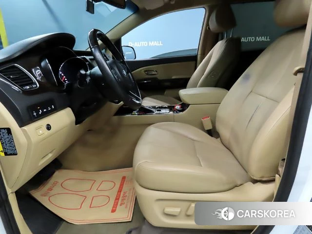 Kia The New Carnival id 4746847 из Кореи 16