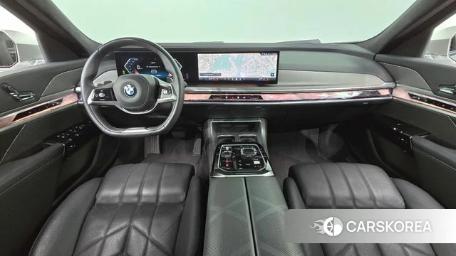 BMW 7 Series (G70) id 4608163 из Кореи 34