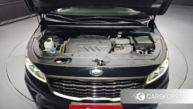 Kia The New Carnival id 3013138 из Кореи 16