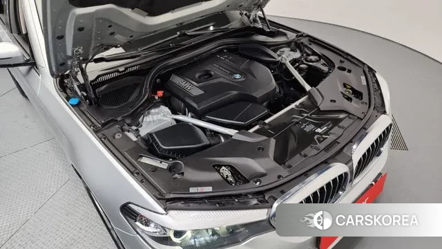 BMW 5 Series (G30) id 3509747 из Кореи 16