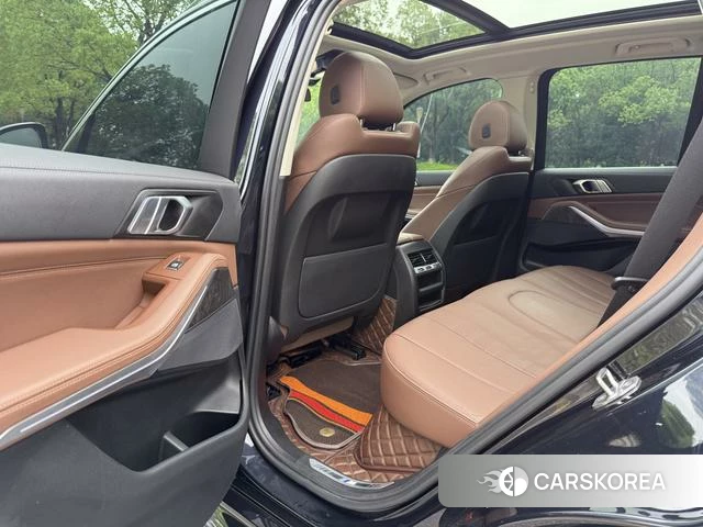 BMW X5 id 4374546 из Китая 13