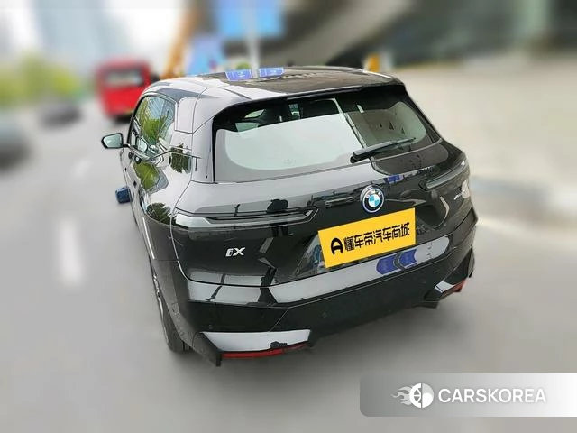 BMW iX 2026 Черный из Китая, фото 6