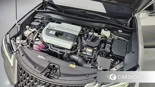 Lexus UX250h id 3534700 из Кореи 16