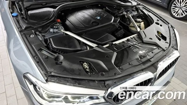 BMW 5 Series (G30) id 2876826 из Кореи 16