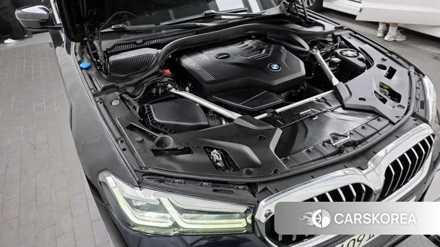 BMW 5 Series (G30) id 3044176 из Кореи 16