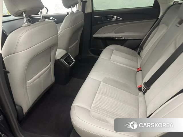 Ford Taurus 2020 Черный из Китая, фото 6