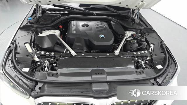 BMW 5 Series (G60) id 4630167 из Кореи 29