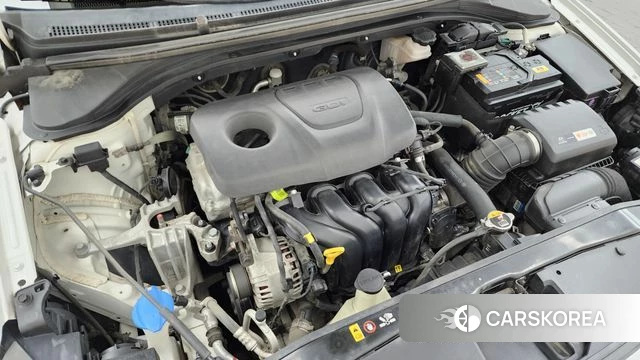 Hyundai Avante AD id 4596142 из Кореи 26