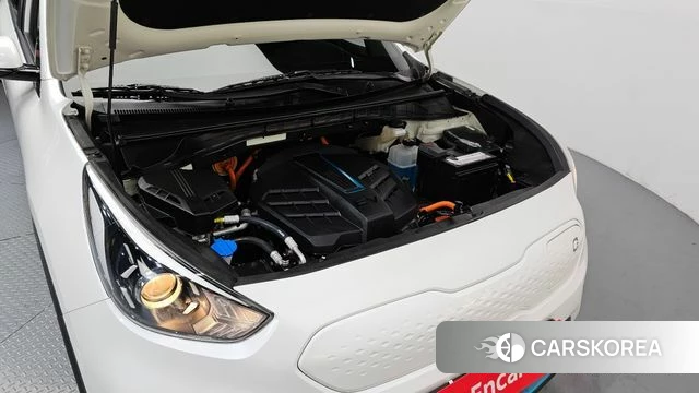 Kia Niro EV id 3860082 из Кореи 16