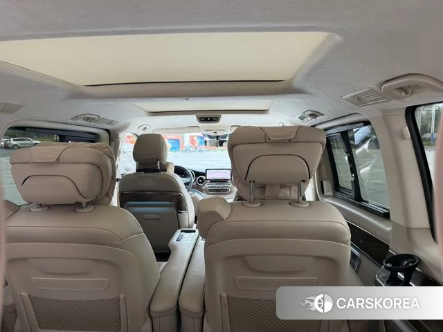 Mercedes-Benz V-class 2024 Черный из Китая, фото 6