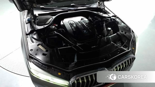 BMW 7 Series (G11) id 4677535 из Кореи 31
