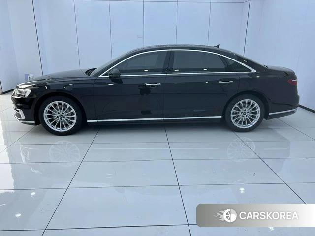 Audi A8 id 4291186 из Китая 9