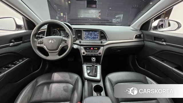 Hyundai Avante AD id 4508542 из Кореи 26