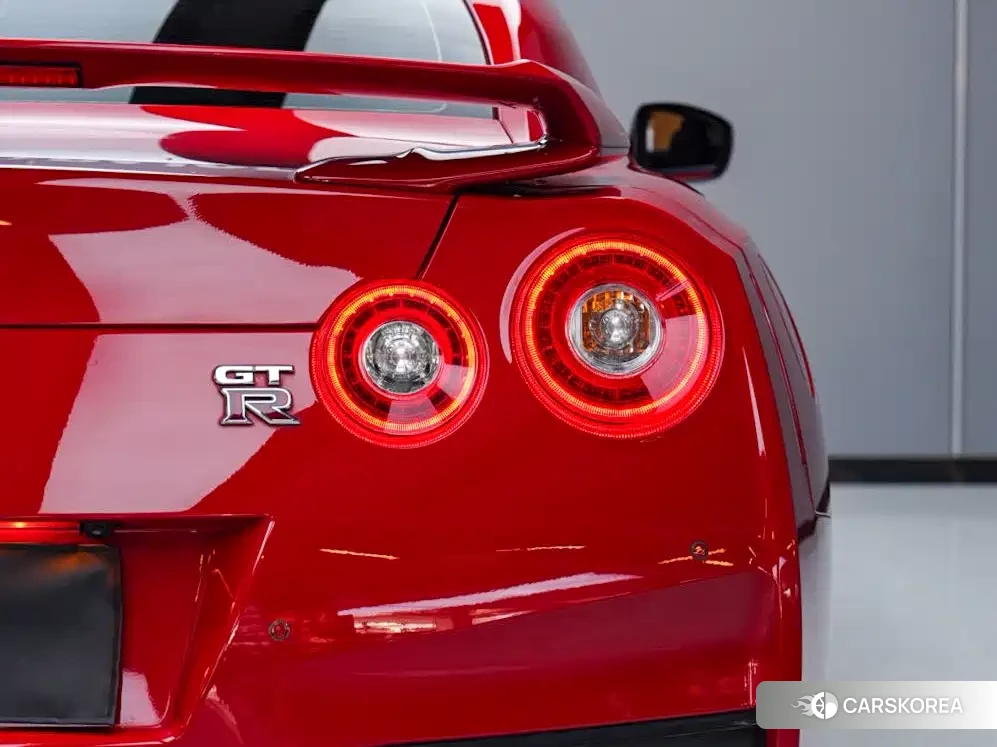 Nissan GT-R id 4601183 из Китая 14