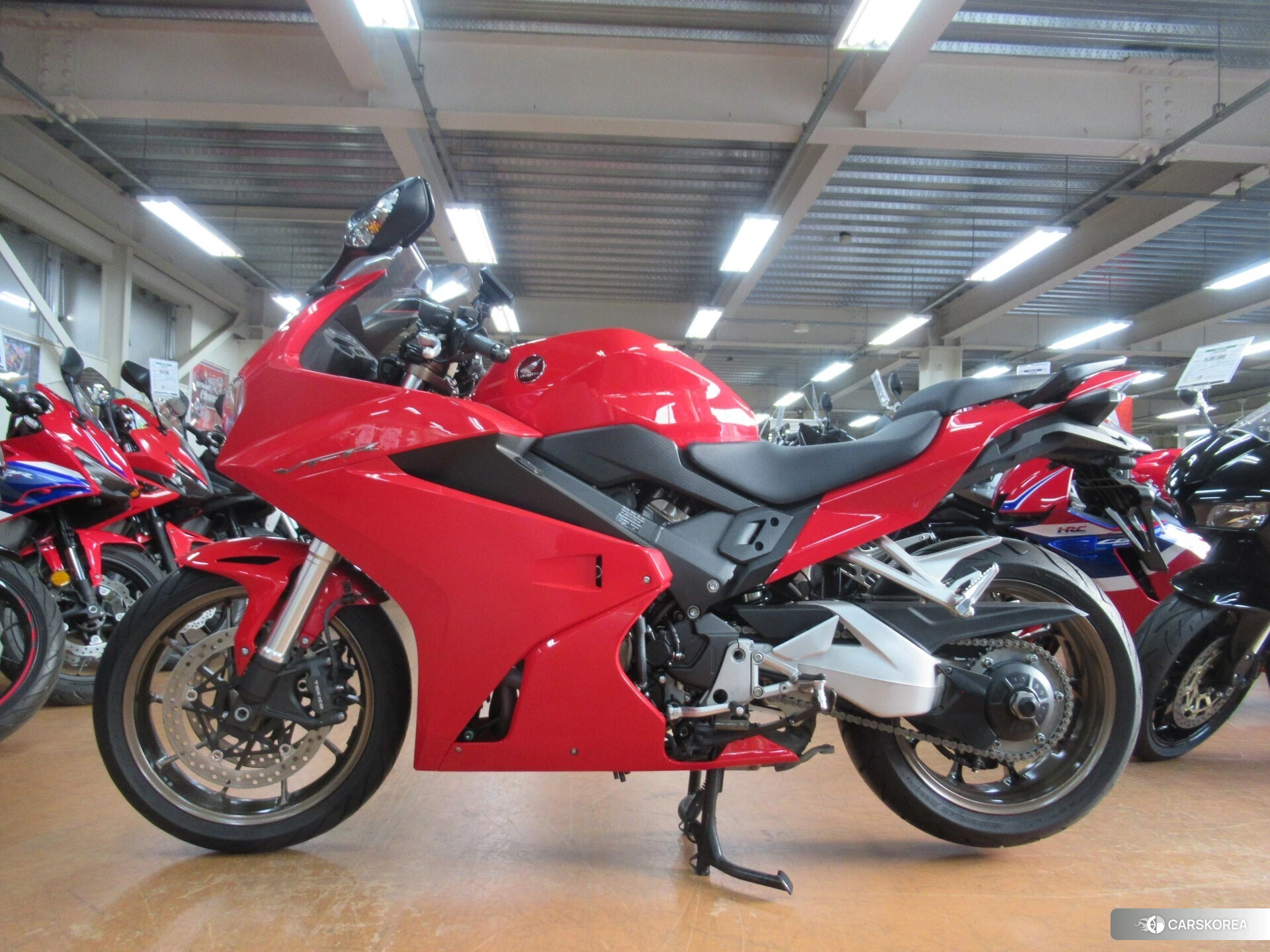 Проданный Honda VFR800F id 4352684 из Японии, фото 9