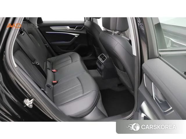 Audi A6 (import) 2023 Черный из Китая, фото 6