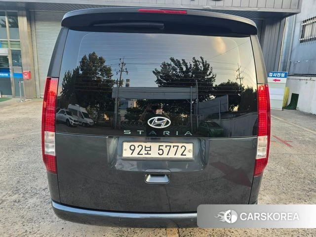 Hyundai Staria id 4619375 из Кореи 16