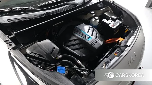 Kia Niro EV id 3765079 из Кореи 16