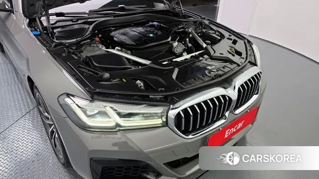 BMW 5 Series (G30) id 3479386 из Кореи 16