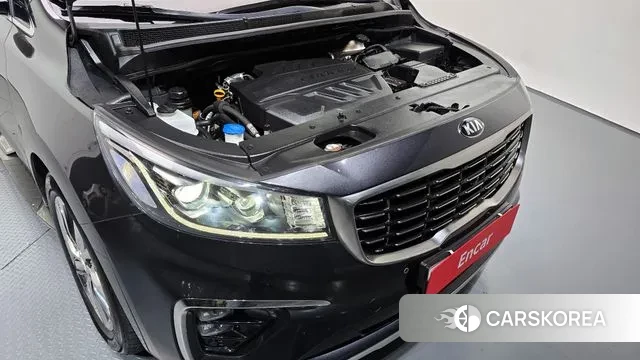 Kia The New Carnival id 3760922 из Кореи 16