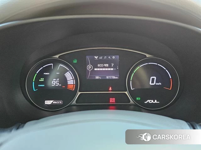 Kia Soul EV id 3792493 из Кореи 16