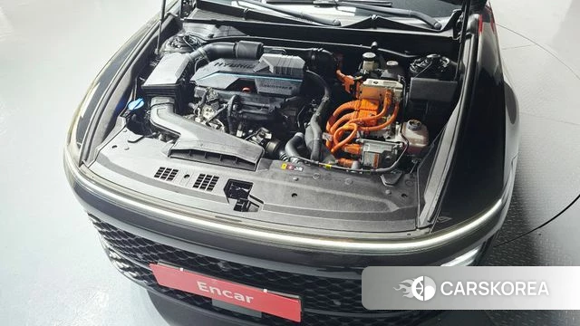 Hyundai Grandeur Hybrid (GN7) id 4281322 из Кореи 32