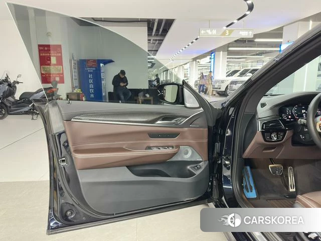 BMW 6 series GT id 4261962 из Китая 17