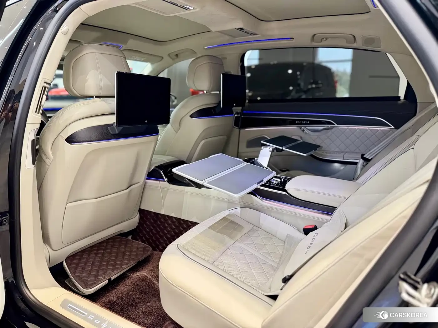 Audi A8 id 4559868 из Китая 17