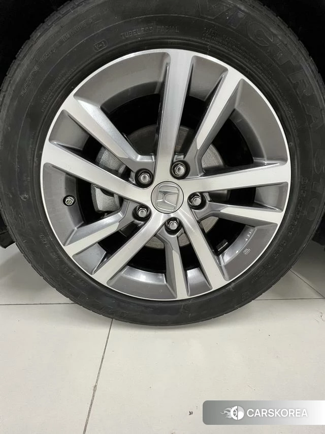 Honda Civic id 4299743 из Китая 17
