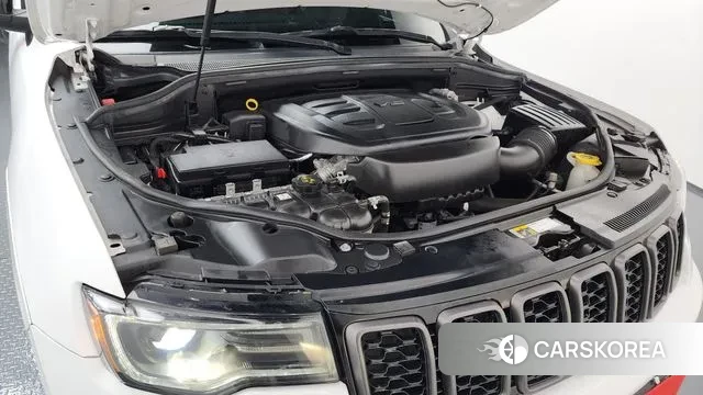 Jeep Grand Cherokee id 3356407 из Кореи 16