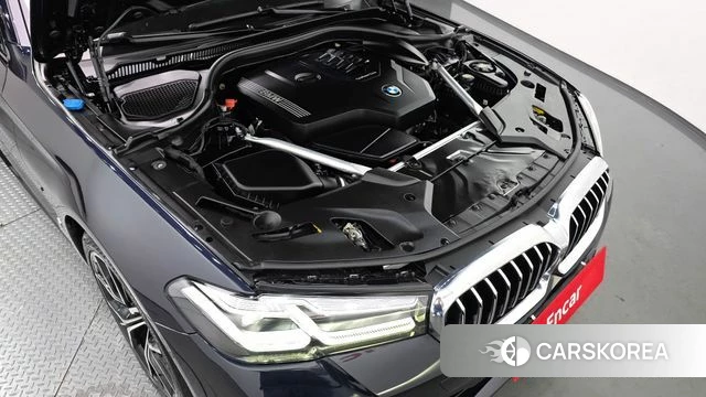 BMW 5 Series (G30) id 4202199 из Кореи 16