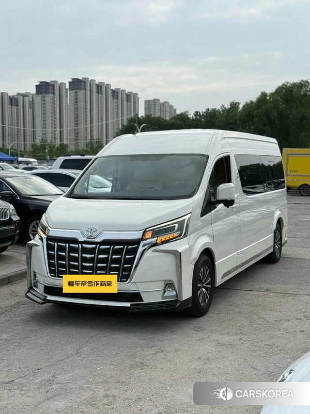 Toyota Hiace id 4353372 из Китая 10