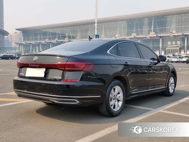 Volkswagen Passat id 4263135 из Китая 16